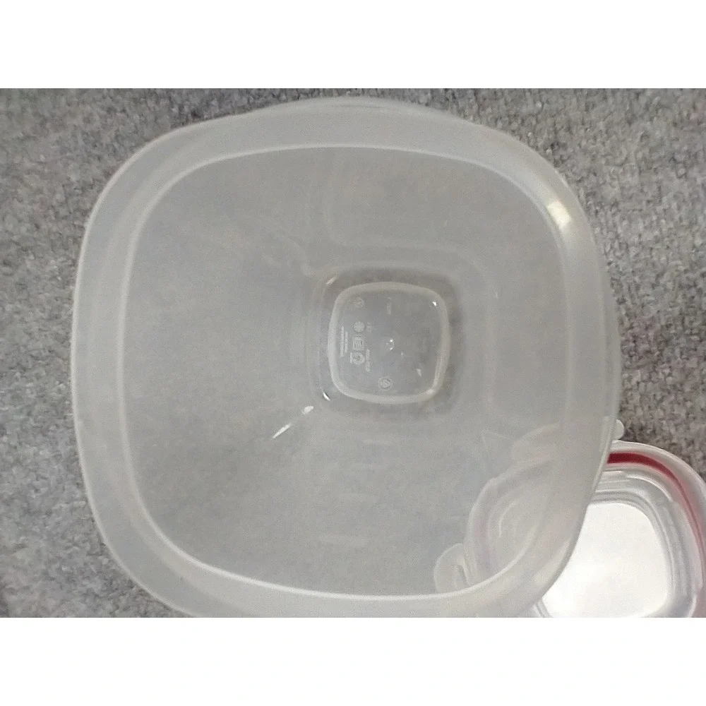 Rubbermaid brilliance food